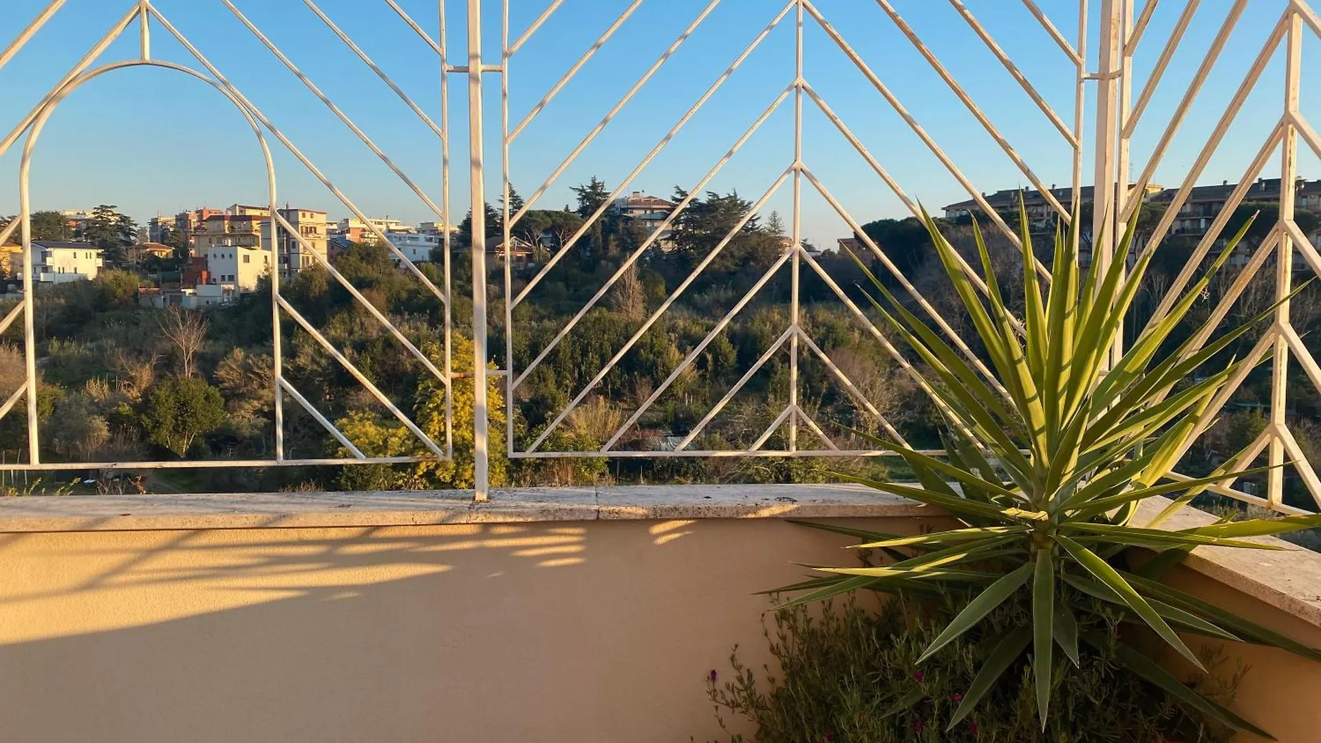 Tiziana'S Terrace - Pet Friendly Apartment Rome