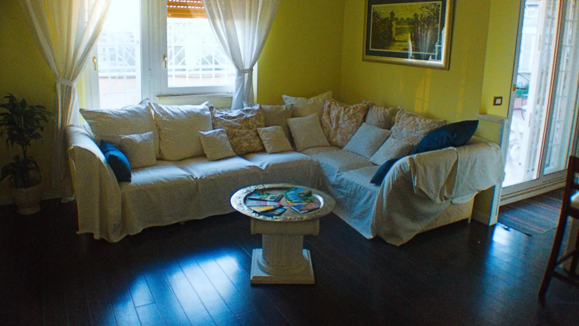 Tiziana'S Terrace - Pet Friendly Apartment Rome